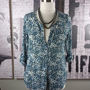 ❤️6 items for $25 sale!!❤️ h.i.p Pullover Hi-l Blouse EUC